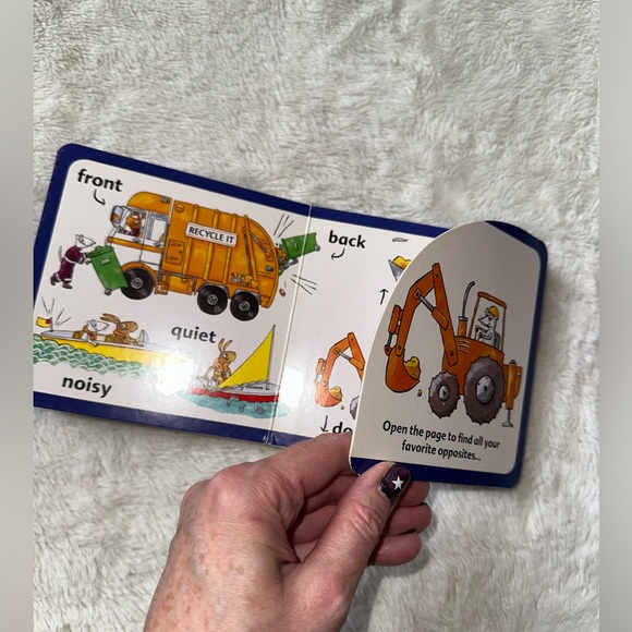 Book Bundle - Picture 12 of 13